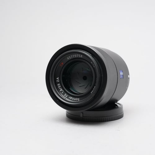 thumbnail-4 for Sony FE 55mm F/1.8 ZA w/ Hood