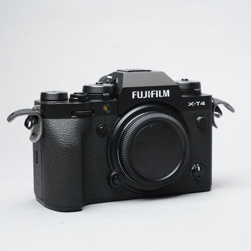 thumbnail-4 for Fujifilm X-T4 Body w/Original Box