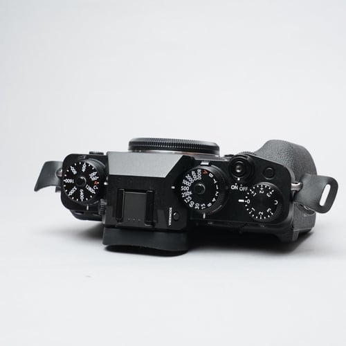 thumbnail-5 for Fujifilm X-T4 Body w/Original Box