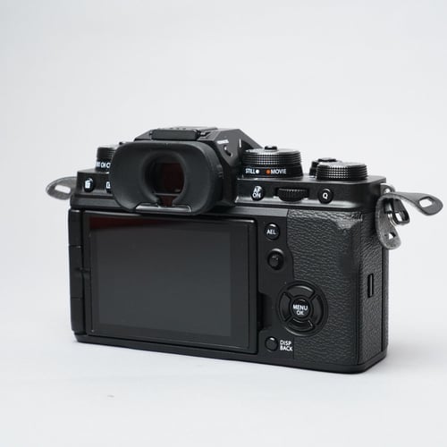 thumbnail-3 for Fujifilm X-T4 Body w/Original Box
