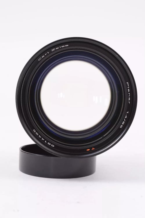thumbnail-3 for Contax C/Y 85mm f/1.4 Planar T*