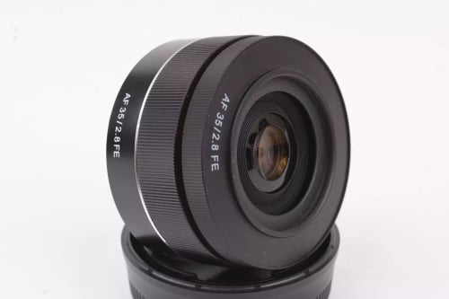 Rokinon 35mm f/2.8 AF for Sony FE #L3790 EXCELLENT