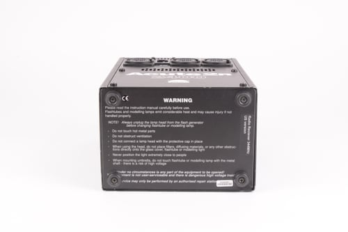 thumbnail-7 for Profoto Acute2 2400 w/Three D4 Heads and Case #05541