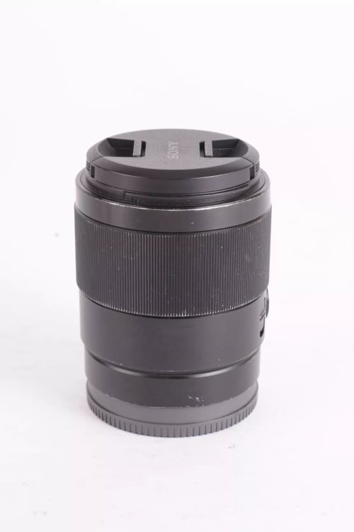 thumbnail-2 for Sony FE 35mm f/1.8 BARGAIN #S3518