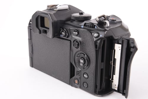 thumbnail-2 for Olympus OM-1 Body SC:175.2 O5 M5 C4 #06479