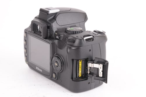 thumbnail-2 for Nikon D40 Body SC:8.3k #20375 EXCELLENT