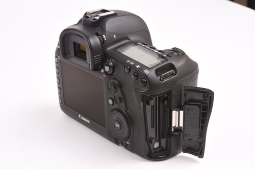 thumbnail-3 for Canon EOS 5D IV Body