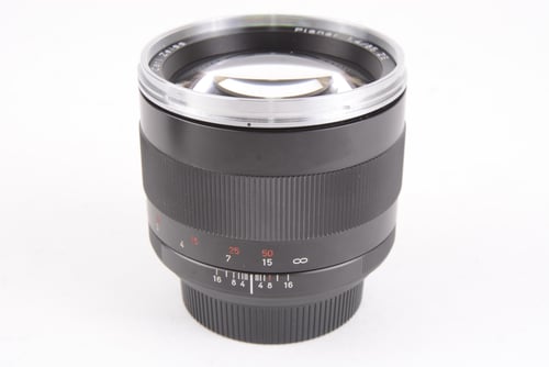 View Zeiss 85mm f/1.4 Planar ZE T* #81184 Zeiss 85mm f/1.4 Planar ZE T* #81184