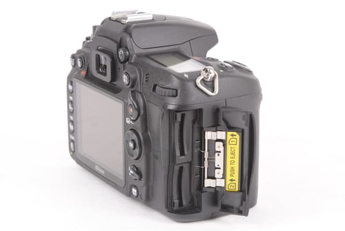 thumbnail-2 for Nikon D7000 Body SC:11.1k #32215 EXCELLENT