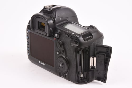 thumbnail-3 for Canon EOS 5D IV Body Serviced MACK 7/18/26