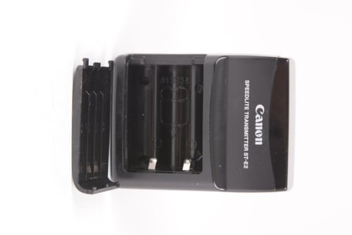 thumbnail-5 for Canon Speedlite Transmitter ST-E2 #B0817