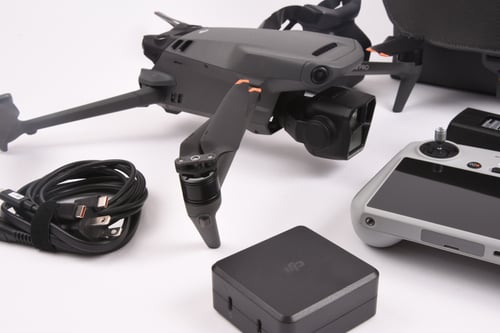 thumbnail-9 for DJI Mavic 3 Pro (Fly More Combo) #E0140