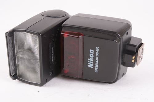 Nikon Speedlight SB600 #07858