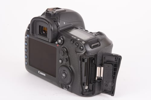 thumbnail-1 for Canon EOS 5D IV Body SC:246.7k #03371 O4 M5 C3