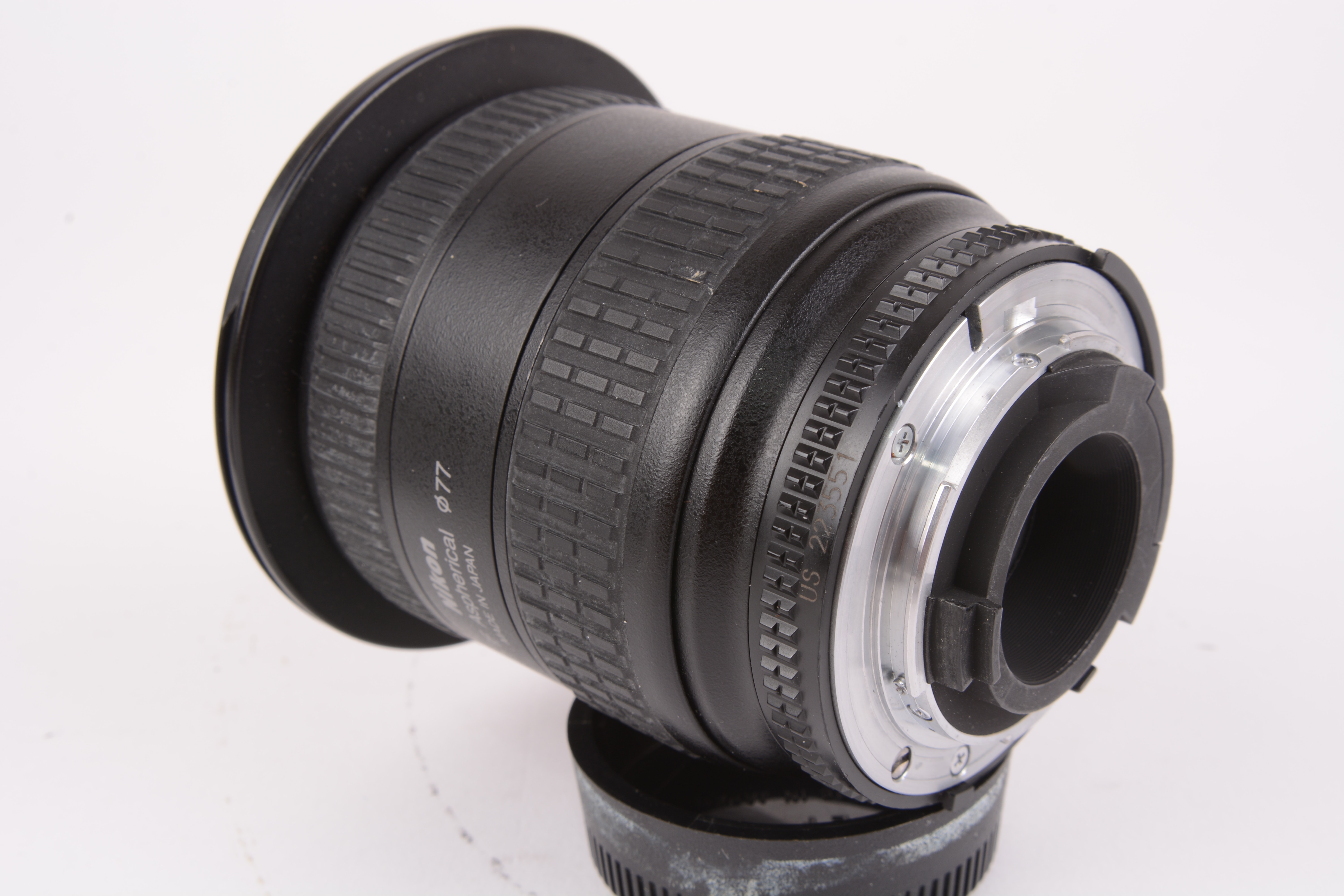 Nikon 18-35mm f/3.5-4.5 D ED IF ASPH — image 4
