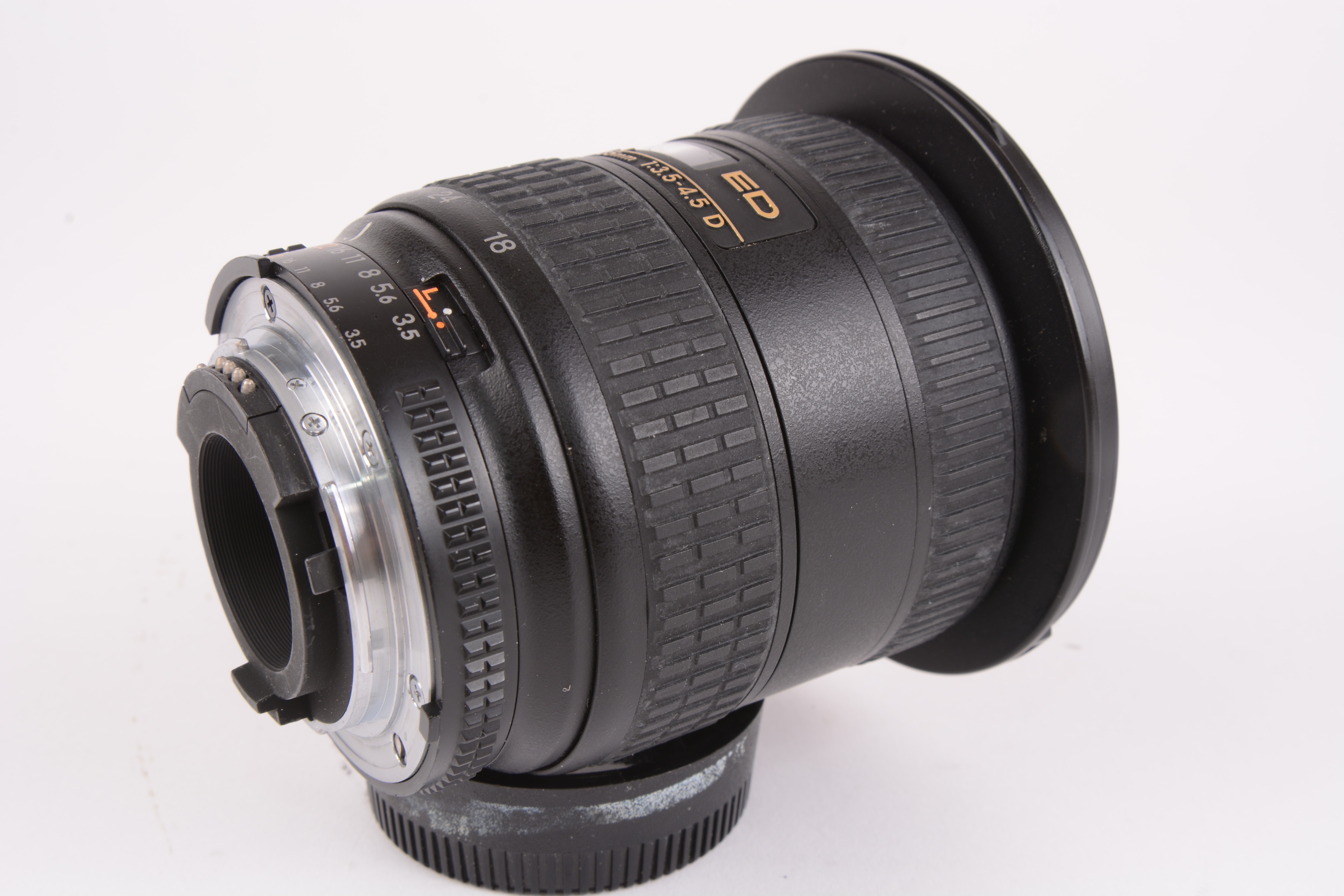 Nikon 18-35mm f/3.5-4.5 D ED IF ASPH — image 3