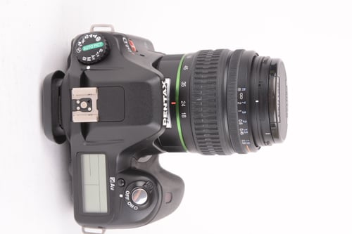 thumbnail-6 for Pentax *ist DL w/ 18-55mm SC:1.3k #47196 O5 M5 C4