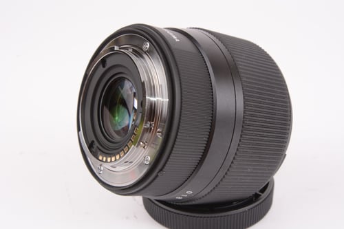 thumbnail-3 for Sigma 56mm f/1.4 DC Cont for Fuji X O5 M5 C5 #96752