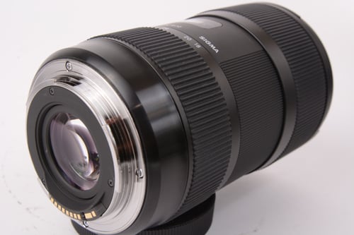 thumbnail-3 for Sigma ART 18-35mm f/1.8 DC for Canon EF Crop O5 M5 C5 #49407