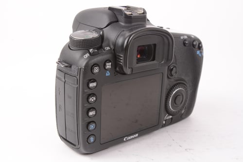 thumbnail-3 for Canon EOS 7D Body w/ Grip SC: 39K #03928