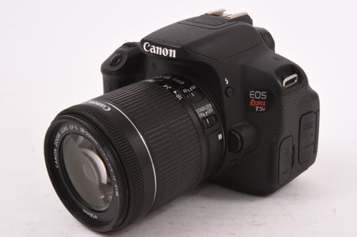 Canon Rebel T5i w/18-55mm Lens