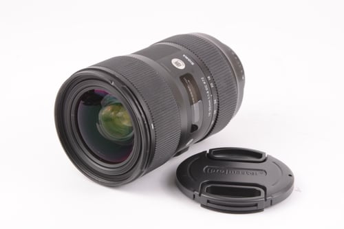 View Sigma 18-35mm f/1.8 ART for Pentax KAF Sigma 18-35mm f/1.8 ART for Pentax KAF