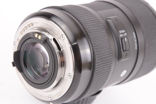 thumbnail-6 for Sigma 18-35mm f/1.8 ART for Pentax KAF
