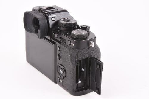 thumbnail-2 for Fujifilm X-T3 Body SC:160 O5 M5 C4 #00686