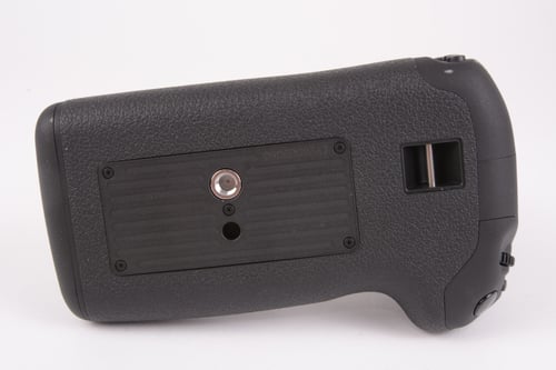 thumbnail-4 for Canon BG-E21 Battery Grip for 6D II #00362 O5 M5 C5