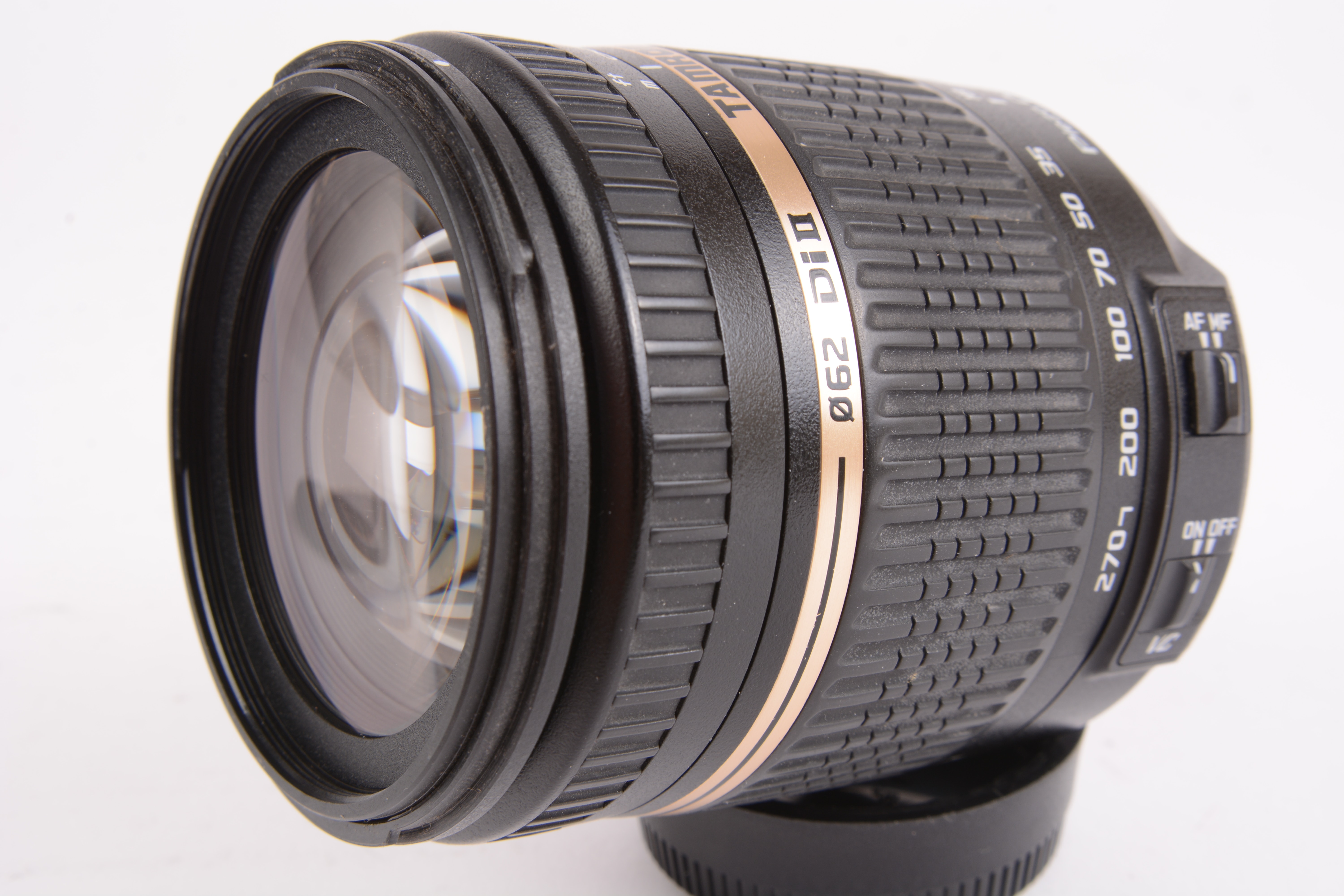 Tamron B003 — image 6