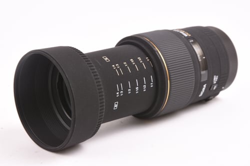 thumbnail-9 for Sigma 105mm f/2.8 for Canon EF *Scratch Front Element*