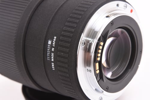 thumbnail-5 for Sigma 105mm f/2.8 for Canon EF *Scratch Front Element*