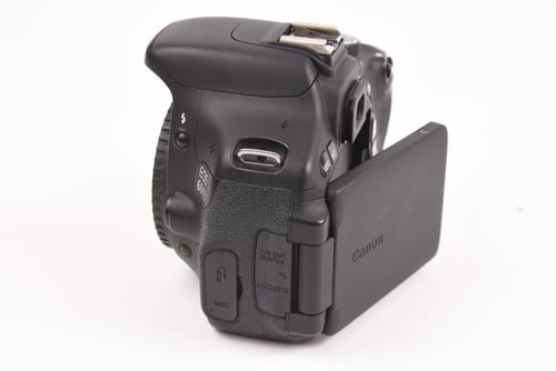 thumbnail-4 for Canon EOS 600D (T3i) Body