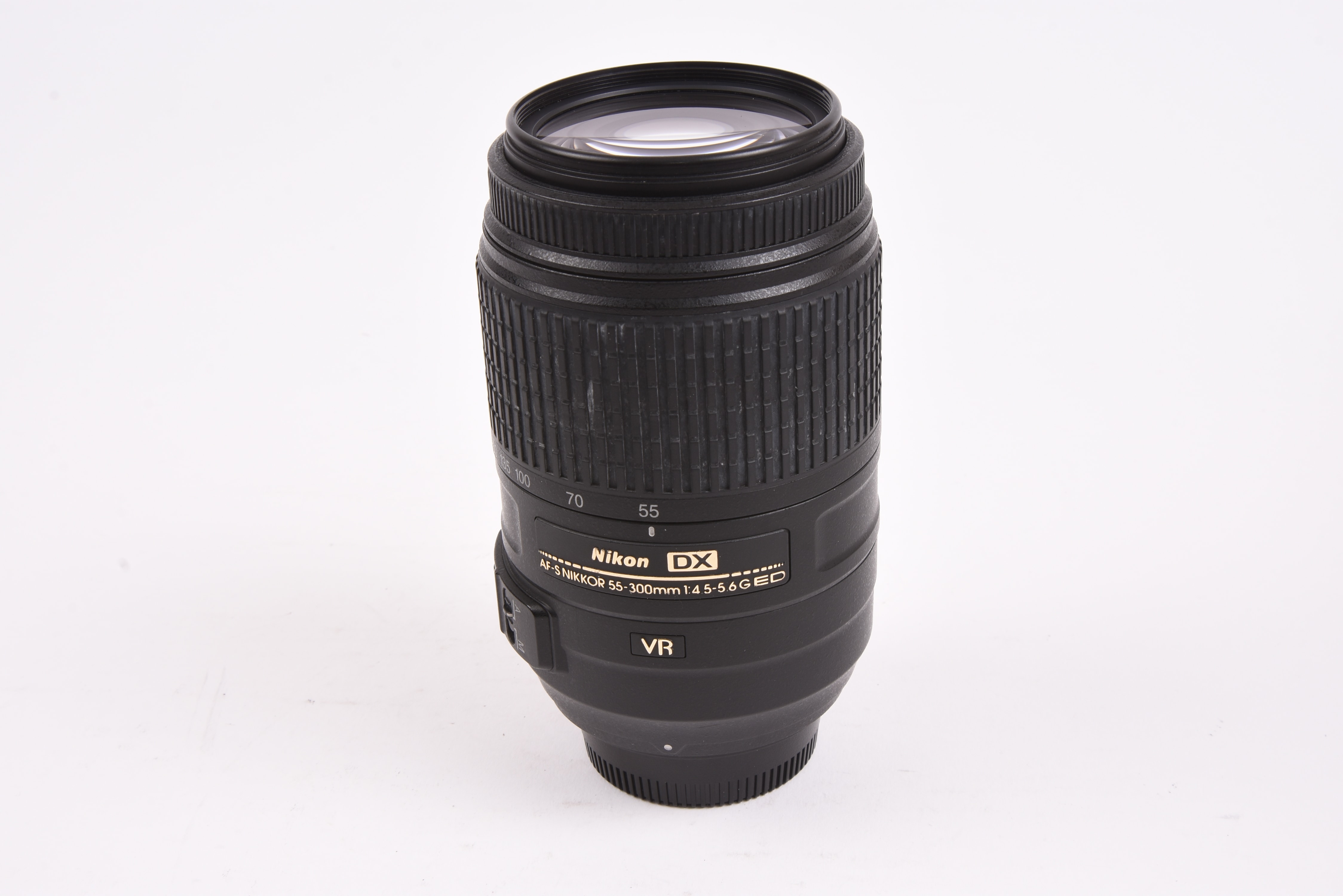 Nikon 55-300mm f/4.5-5.6 G ED VR DX — image 1
