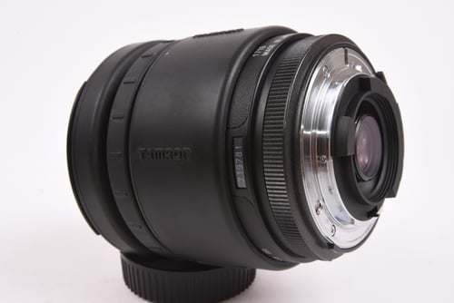 thumbnail-4 for Tamron 28-200mm f/3.8-5.6 (171D) for Nikon F