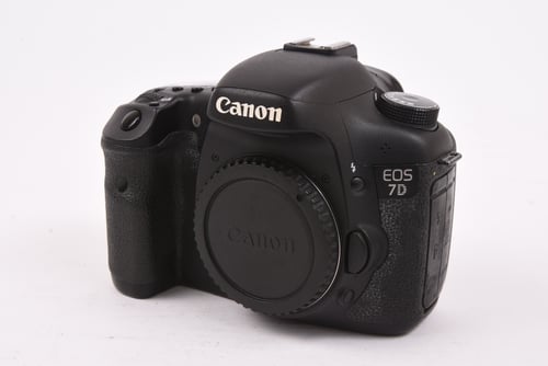 Canon EOS 7D Body #04741 SC:81,200 O4 M5 C4