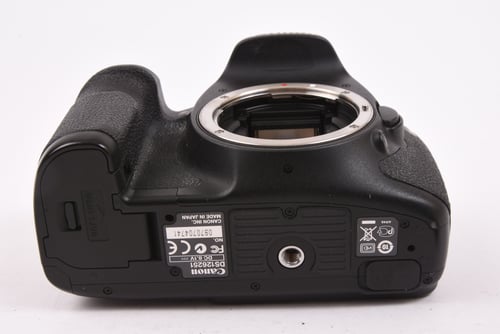 thumbnail-5 for Canon EOS 7D Body #04741 SC:81,200 O4 M5 C4