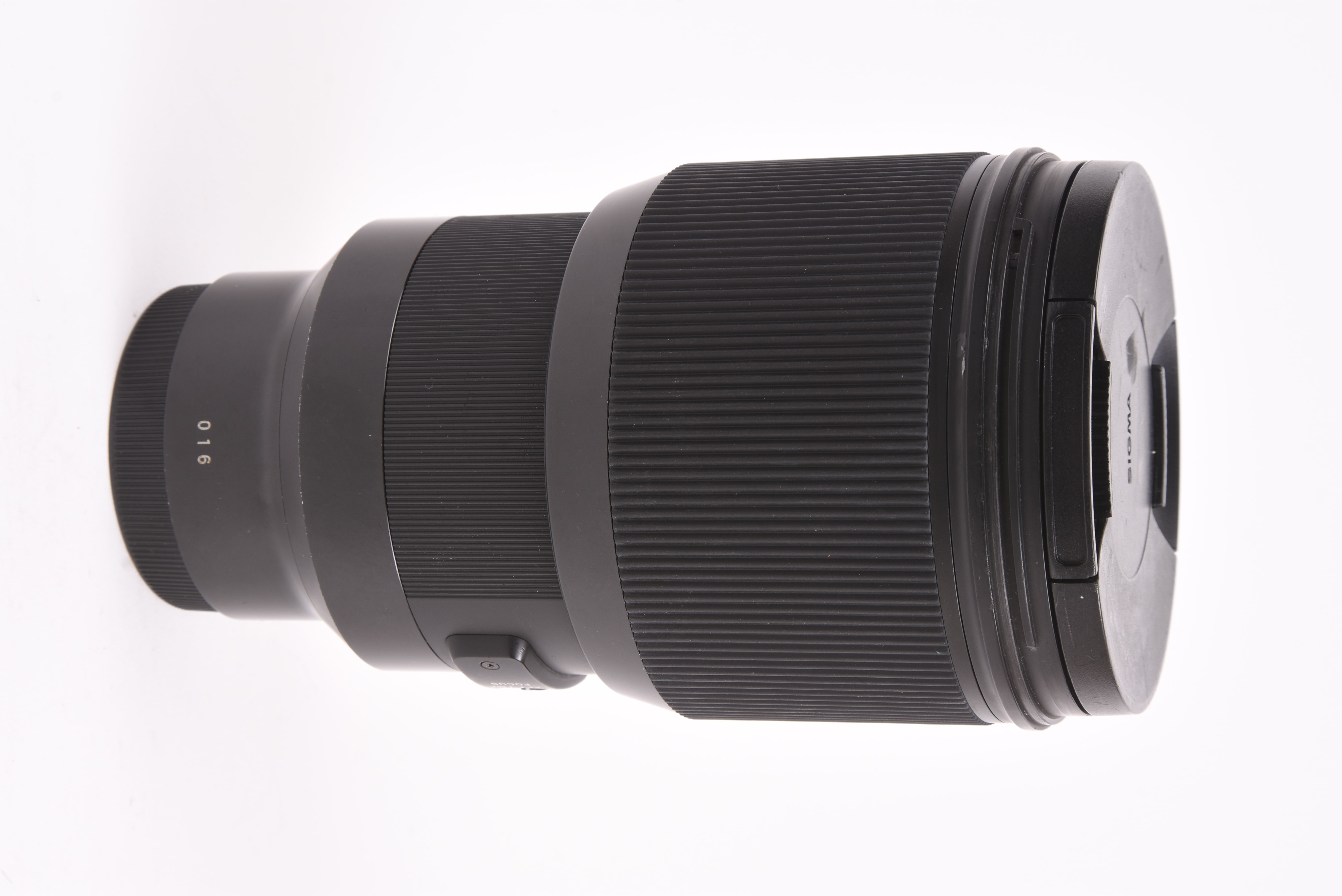 Sigma 85mm f/1.4 DG DN — image 4