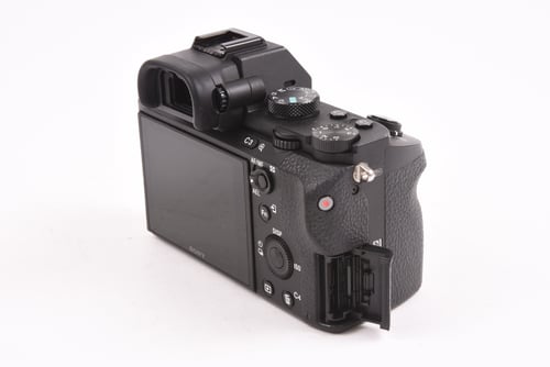 thumbnail-2 for Sony A7 II SC: 20k #19146 O4 M5 C4