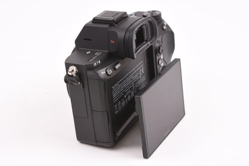 thumbnail-4 for Sony A7 III Body SC:37.3k O5 M5 C5 #06797