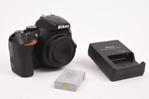 thumbnail-6 for Nikon D3500 Body Shutter Count:700 #06834 O5 M5 C5