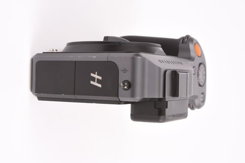 thumbnail-4 for Hasselblad X1DII Body O5 M5 C4 #08930
