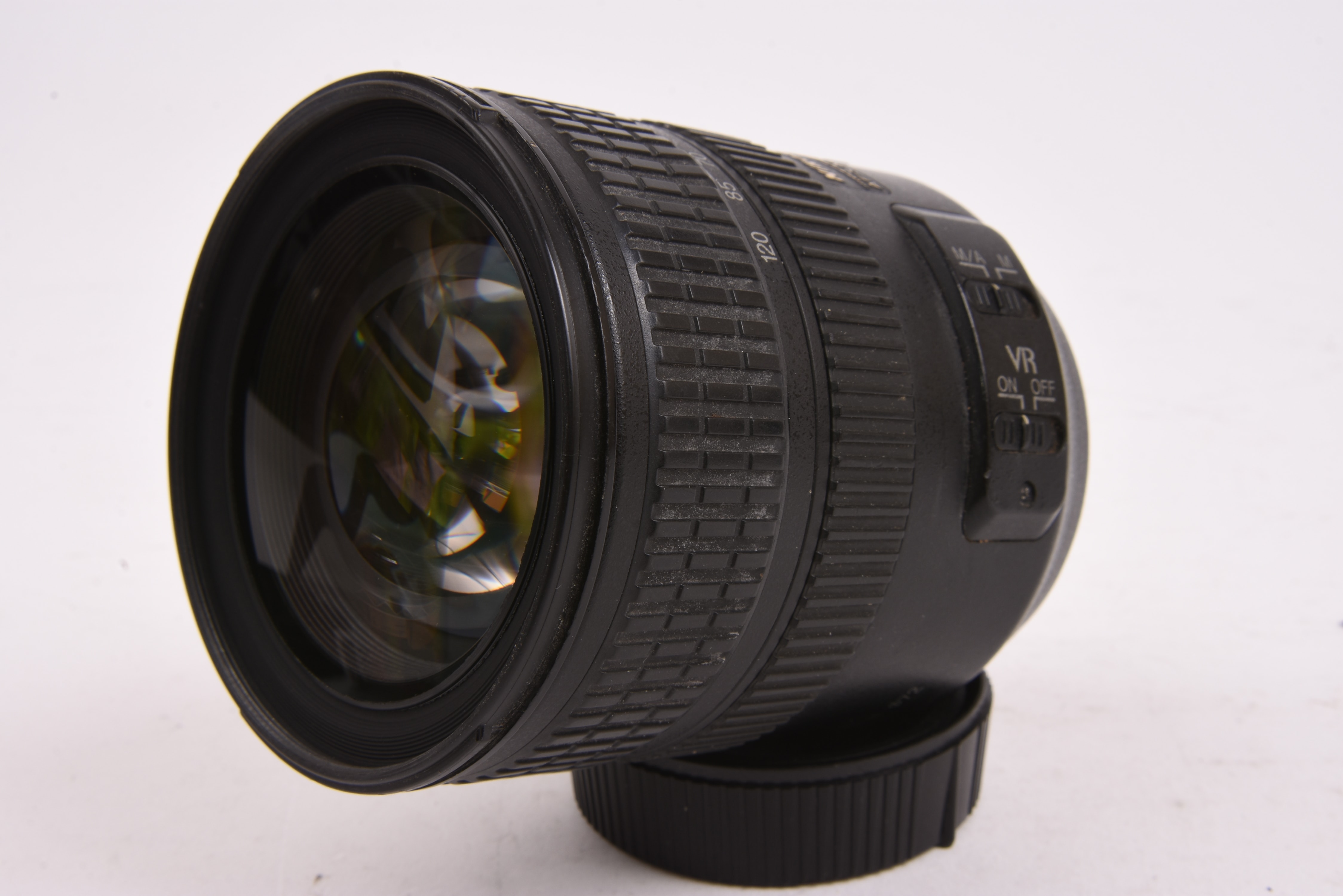 Nikon 24-120mm f/3.5-5.6 G ED VR — image 6