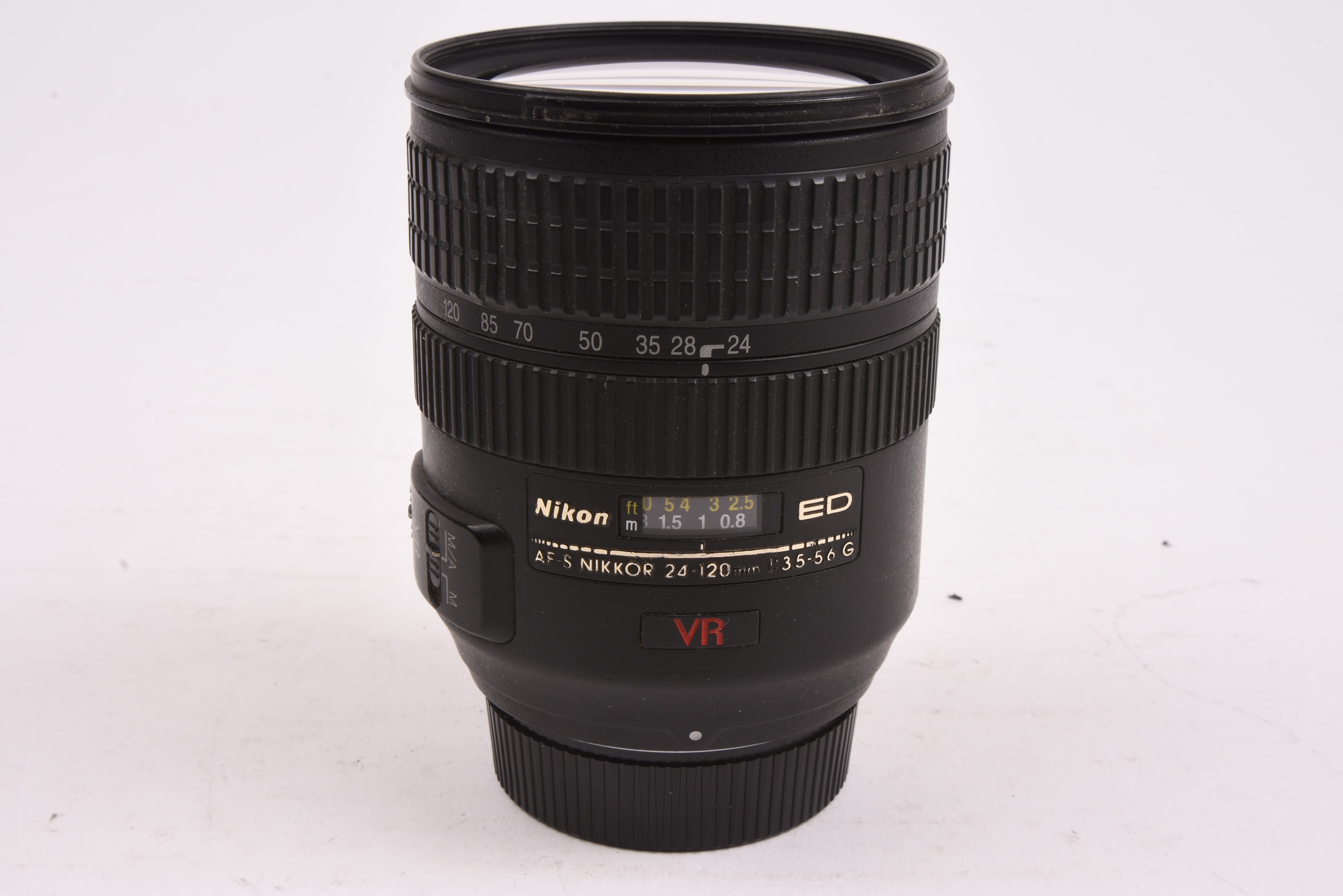 Nikon 24-120mm f/3.5-5.6 G ED VR — image 1