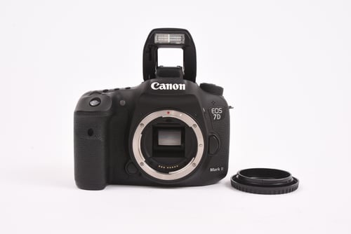 thumbnail-6 for Canon EOS 7D II Body SC:129.6k O4 M5 C3 #01340