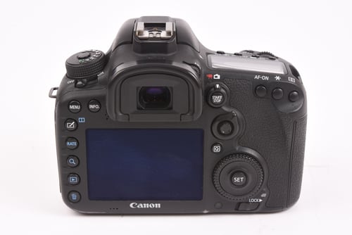 thumbnail-4 for Canon EOS 7D II Body SC:129.6k O4 M5 C3 #01340