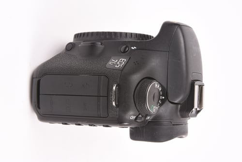 thumbnail-4 for Canon EOS 7D Body SC:199,400 O4 M5 C3 #01319