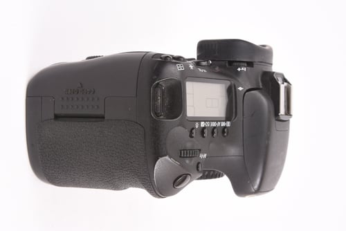 thumbnail-1 for Canon EOS 7D Body SC:199,400 O4 M5 C3 #01319