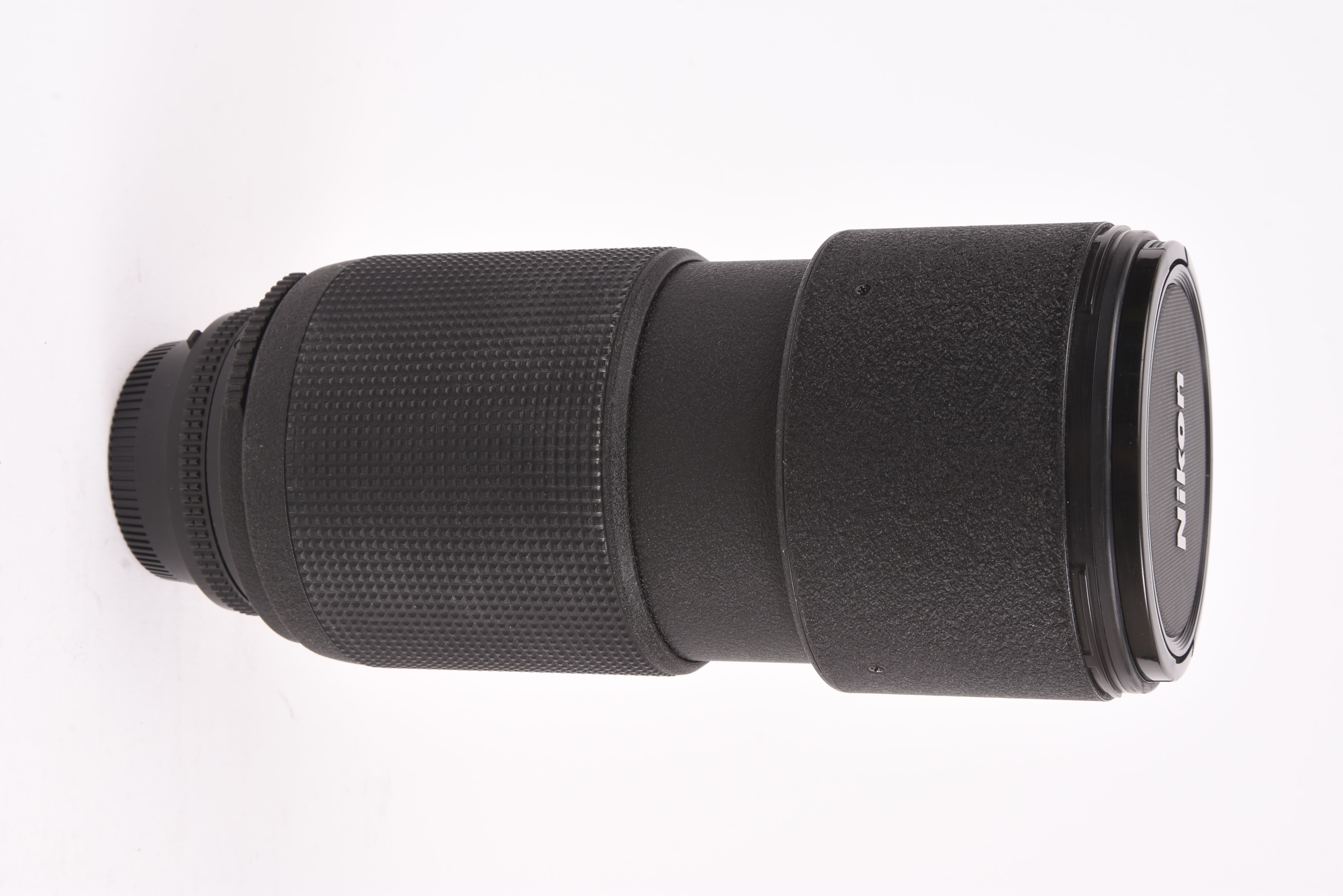 Nikon 80-200mm f/2.8D ED — image 4