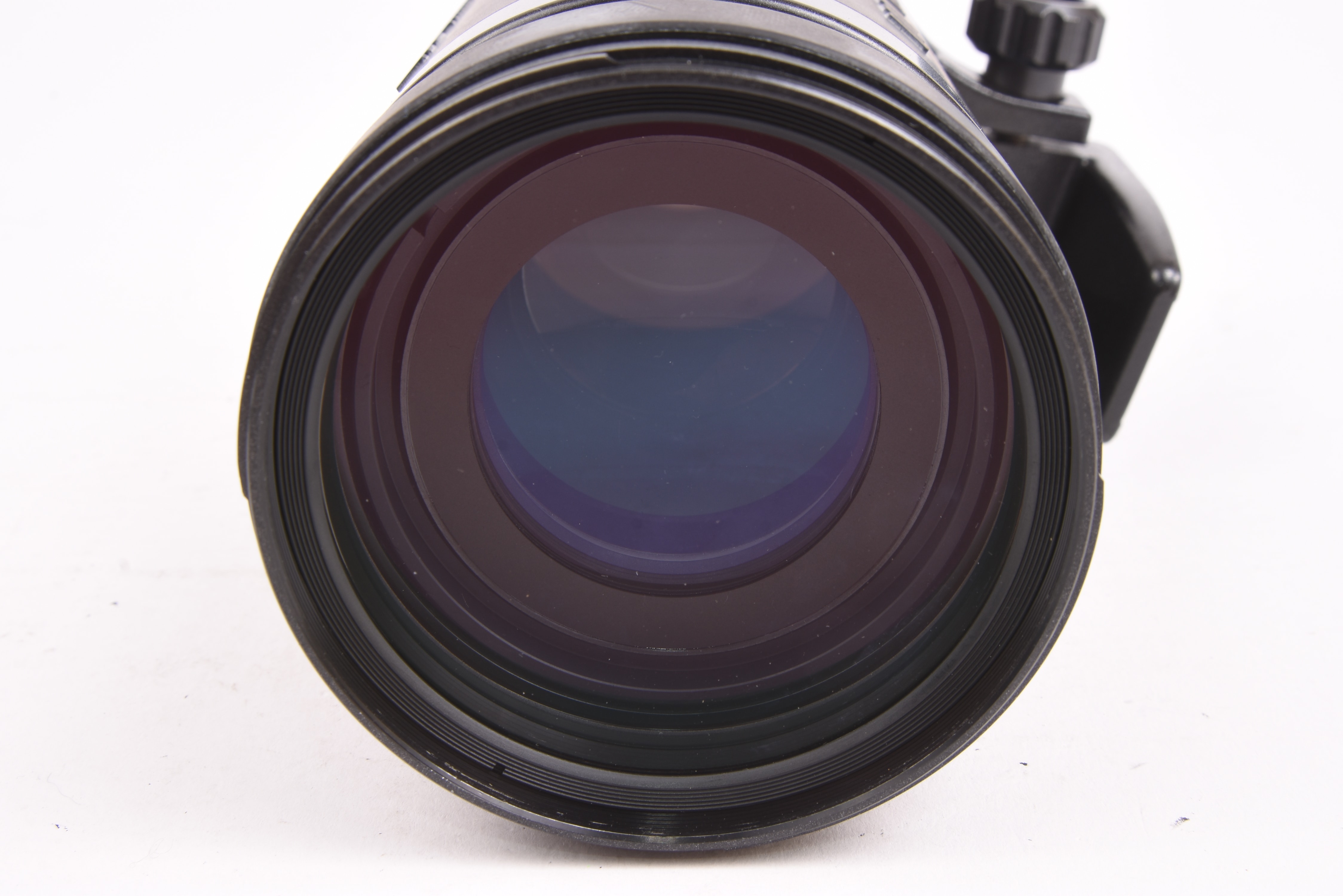 Tamron 200-400mm f/5.6 LD — image 5